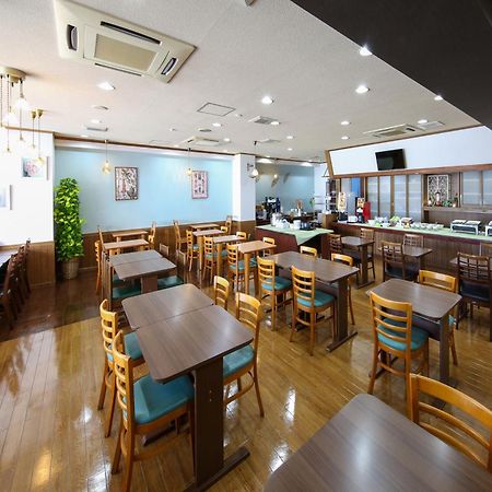 Country Hotel Takayama Такаяма Екстер'єр фото